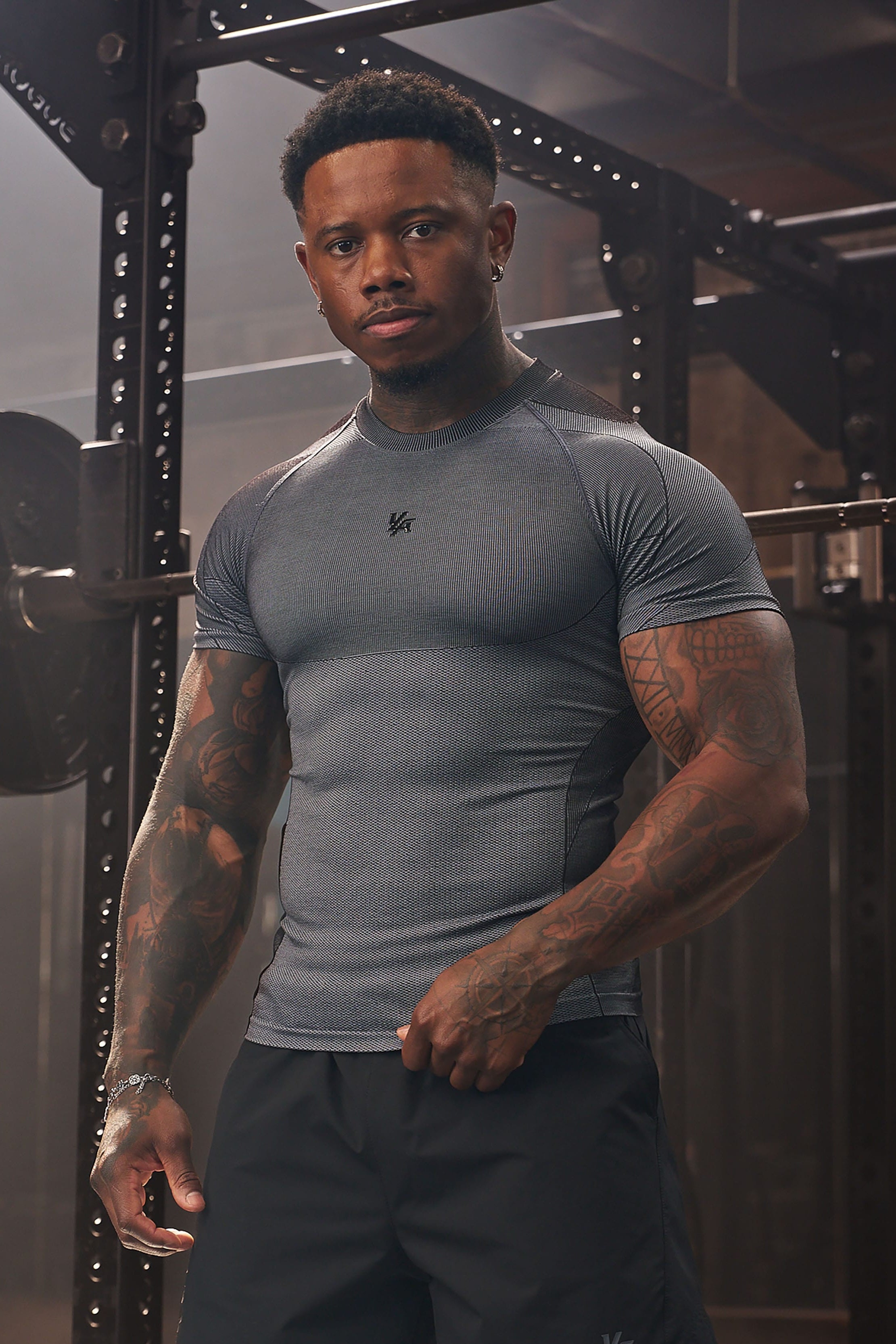 color:Grey