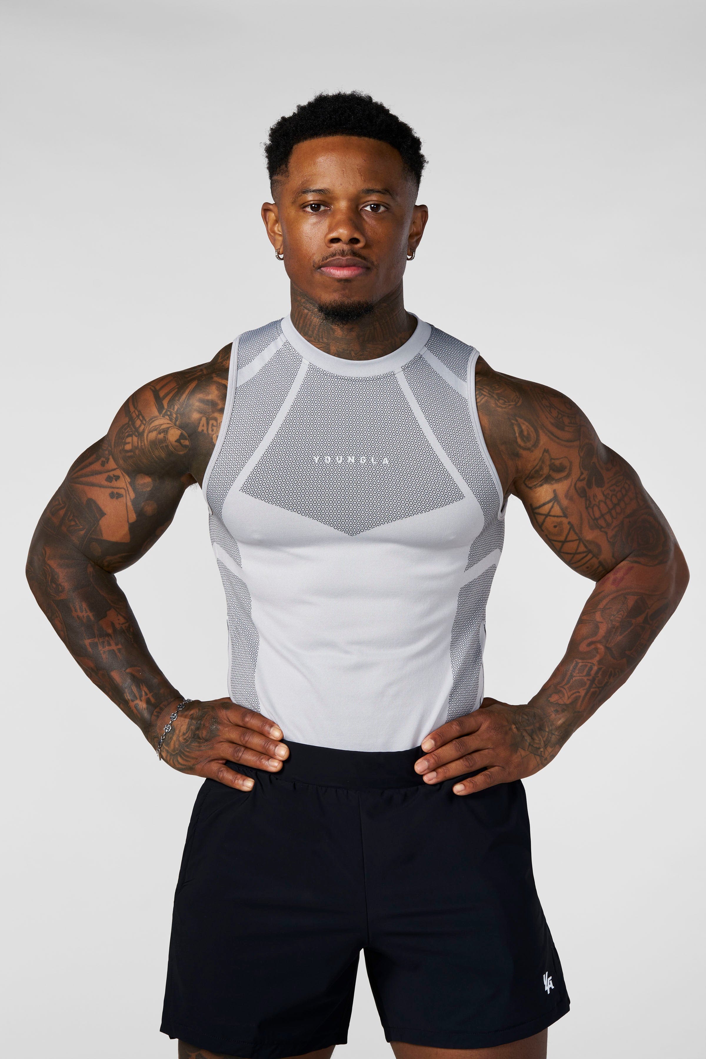 color:Grey