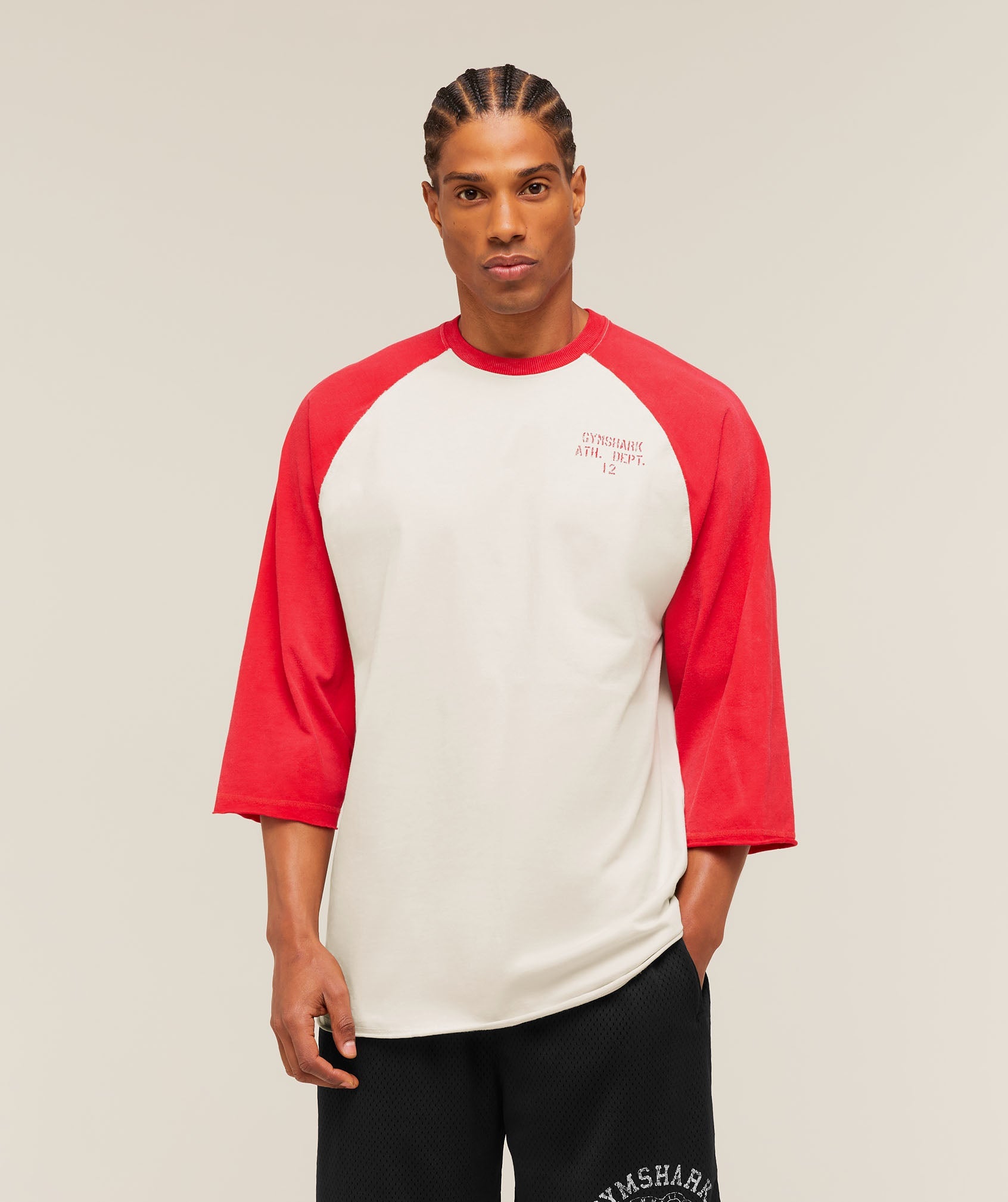 color:Tinted White / Athletic Red
