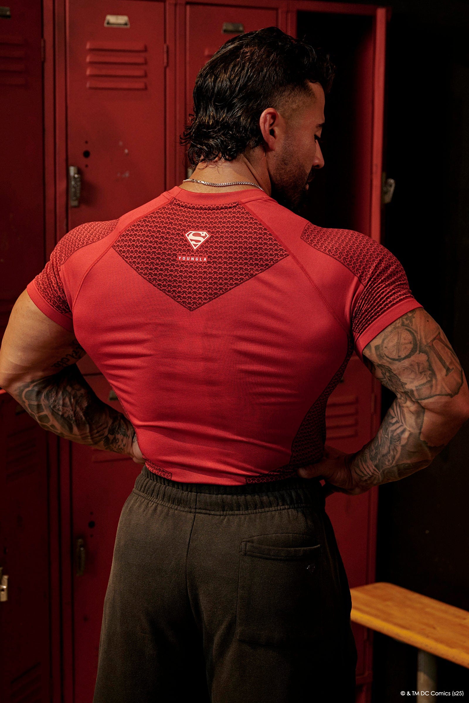 color:Red