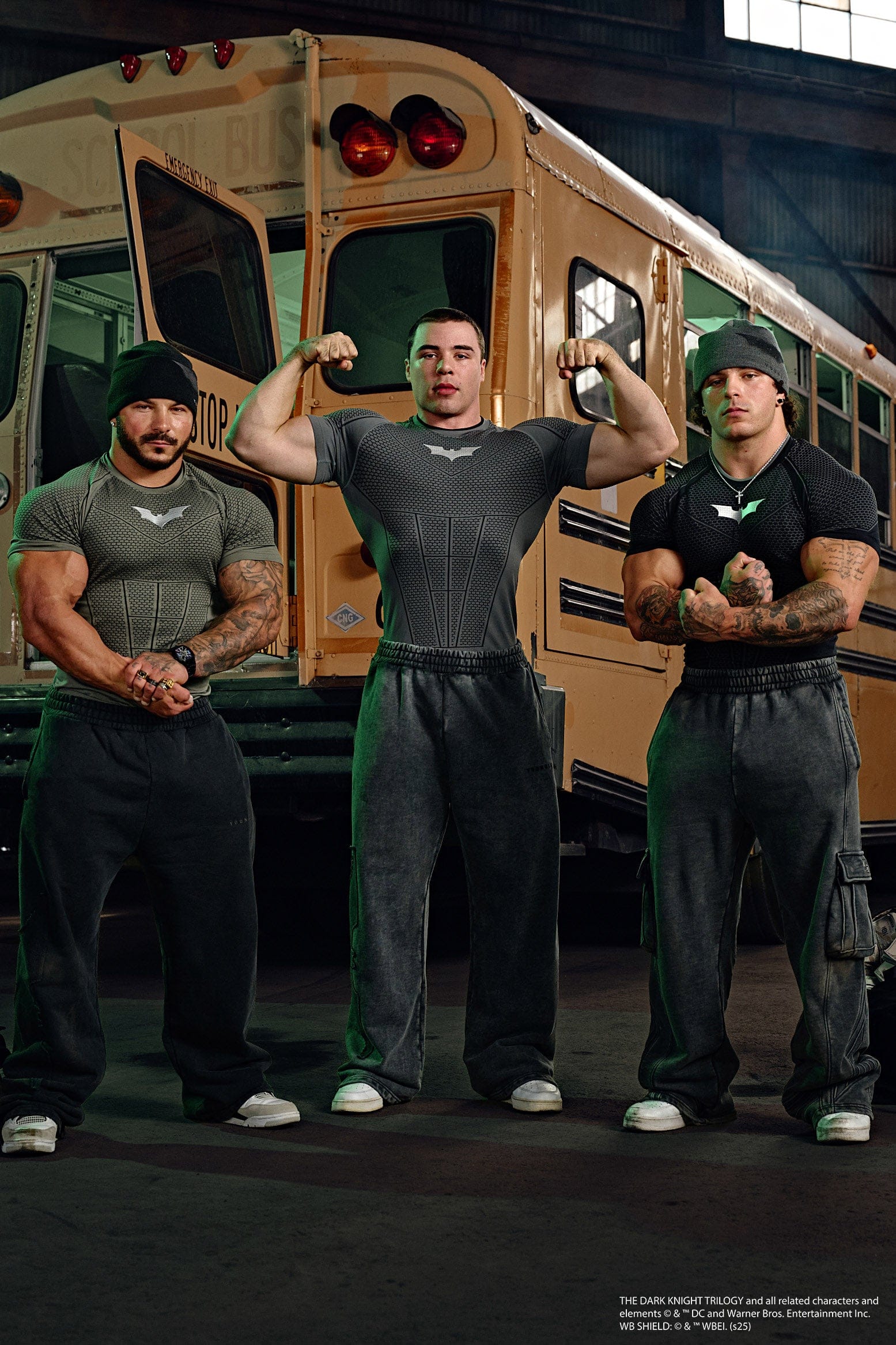 color:Black,Dark Grey,Grey Green