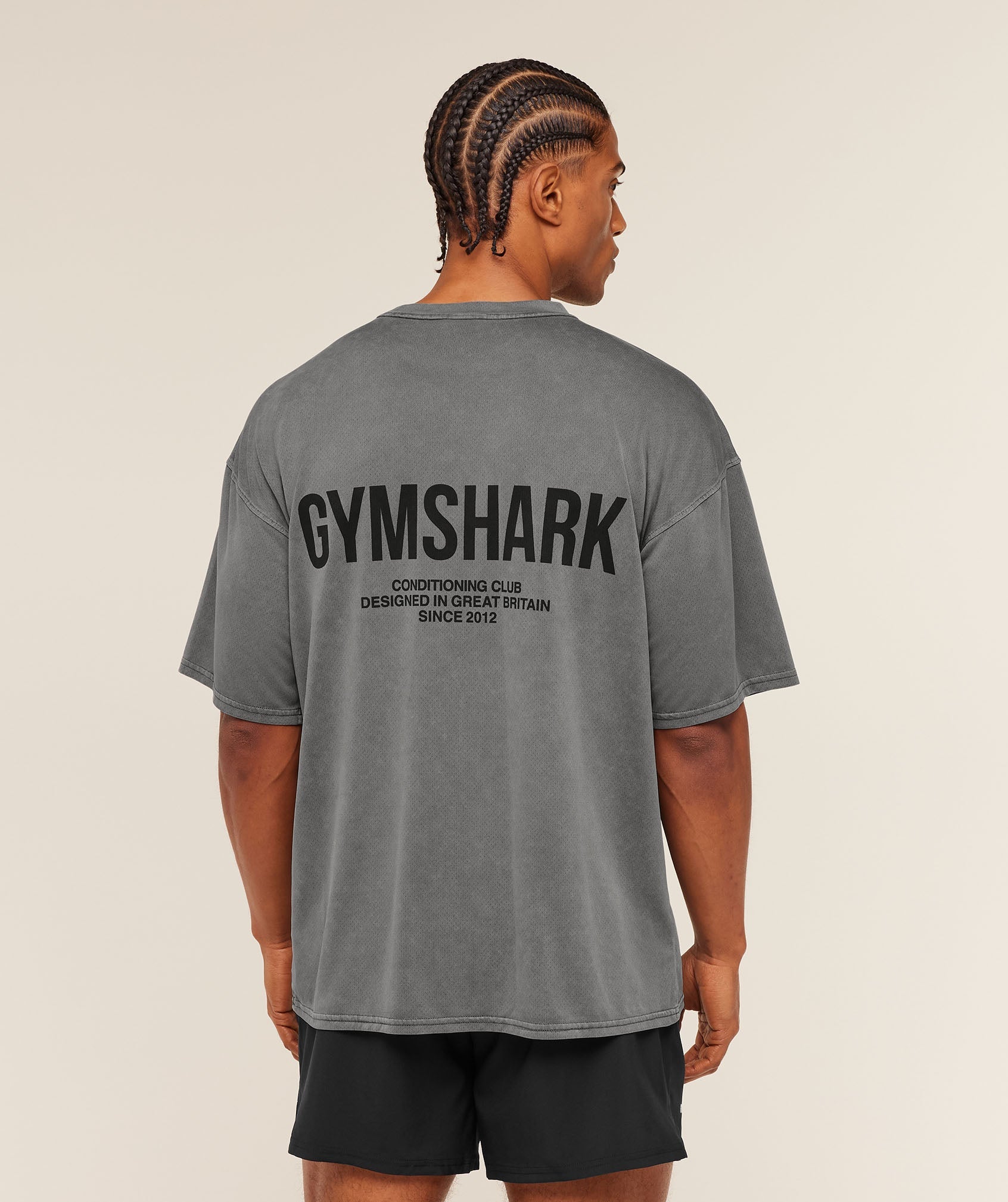 color:Black/Wash