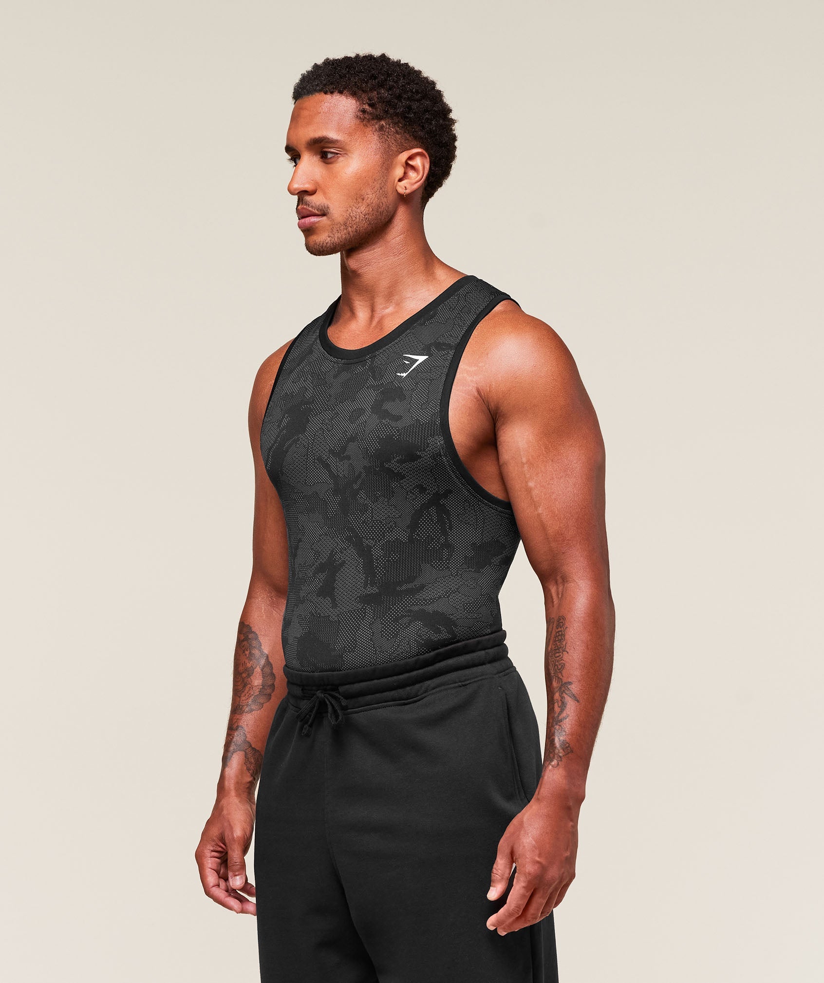 Black / Charcoal Grey