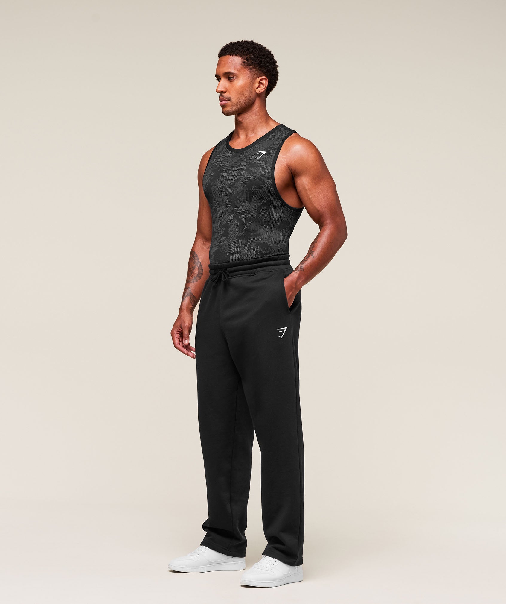 Black / Charcoal Grey