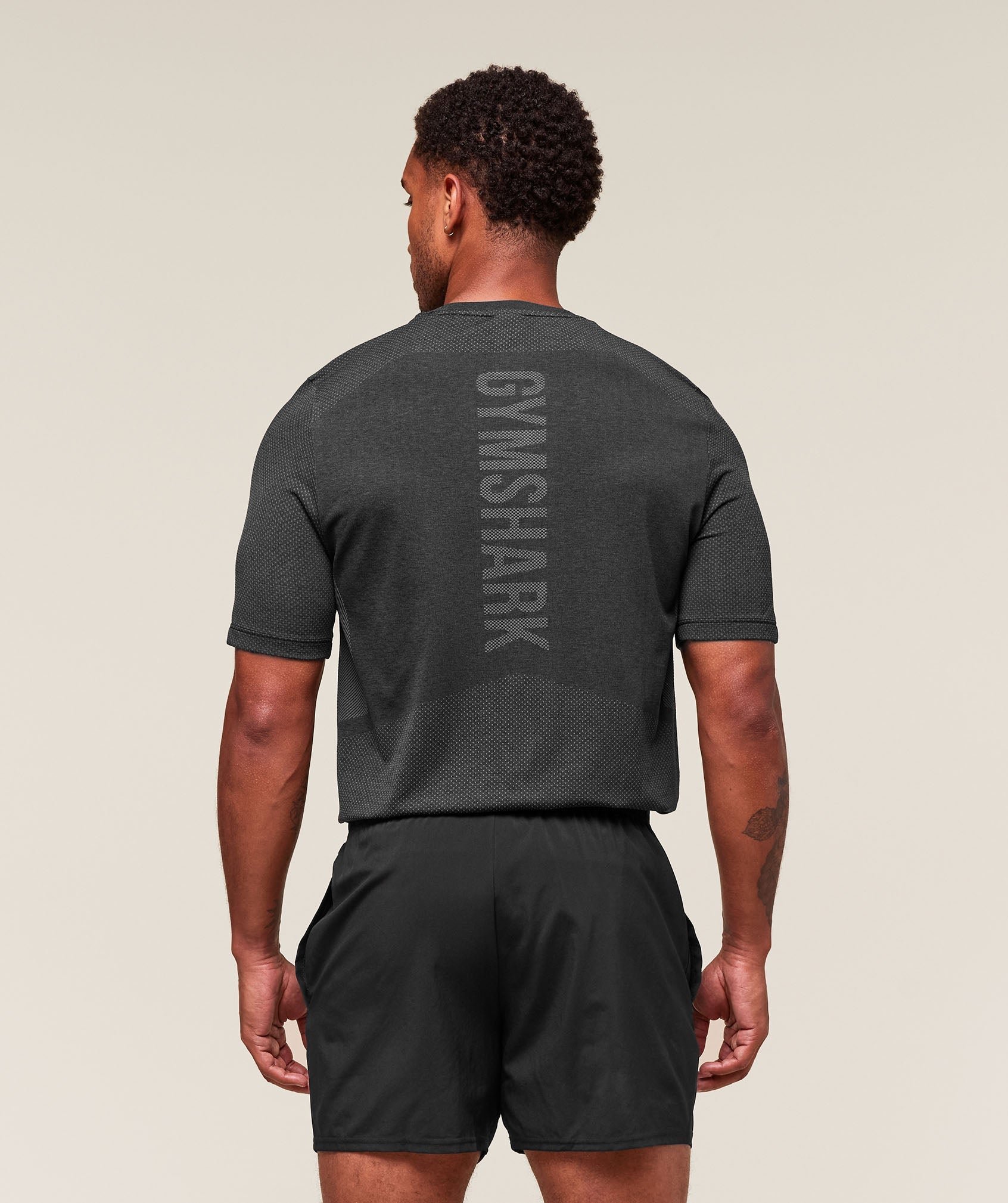 Black/Silhouette Grey