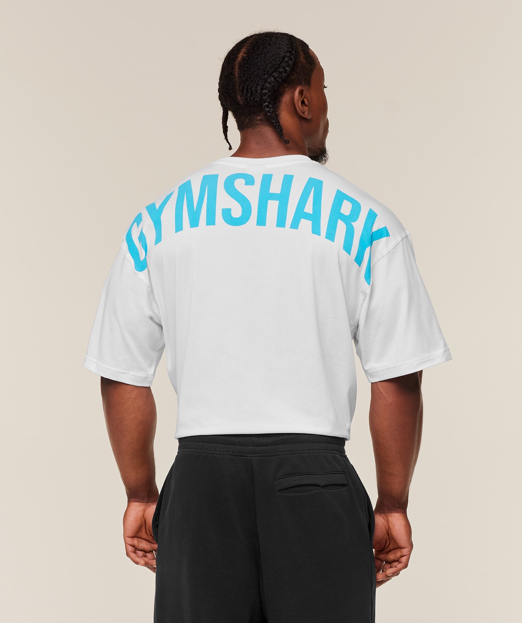color:White / Brand Blue